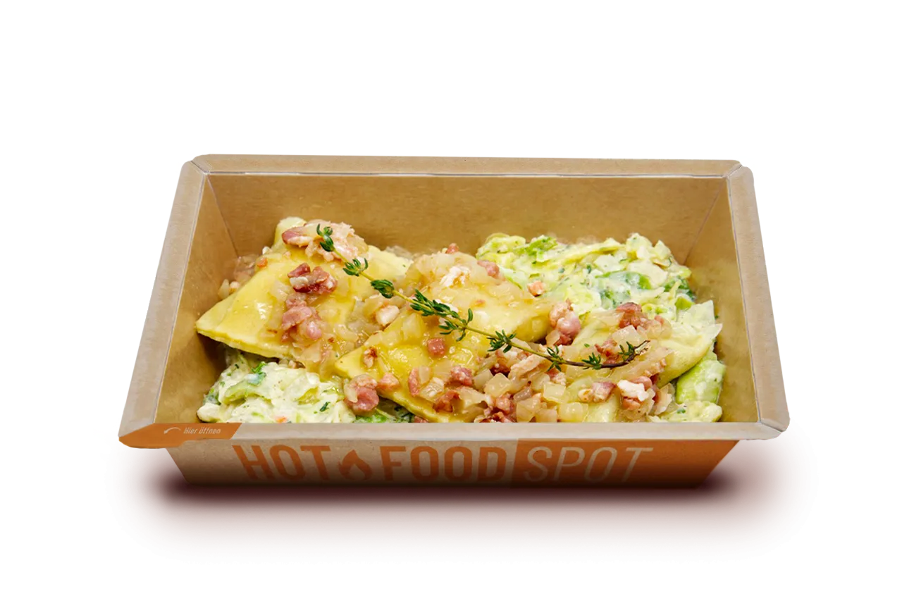 Maultaschen mit Speck-Zwiebelschmelze und Rahmkraut